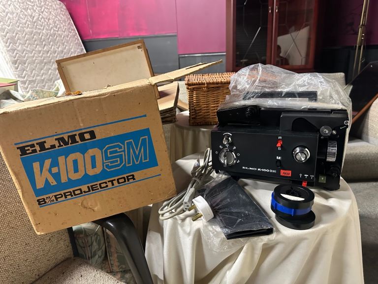 Elmo K-100SM 8mm Projector – Good Condition, Boxed