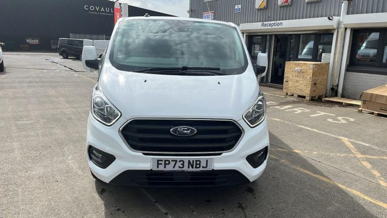 2023 Ford Transit Custom TRANSIT CUSTOM 300 L2 H1 DIESEL FWD  2.0 Eco Blue 130ps Low Roof Van Die...