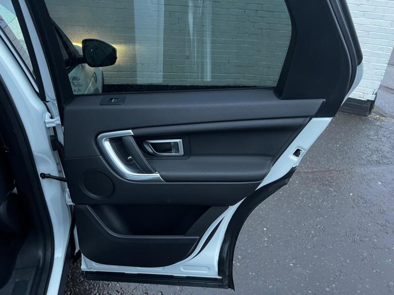 2018 Land Rover Discovery Sport 2.0 TD4 180 HSE 5dr Auto ESTATE DIESEL Automatic