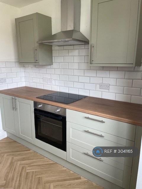 2 bedroom house in Milne Road, Hull, HU9 (2 bed) (#3041165)