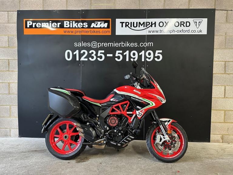 STUNNING LOW MILEAGE 2019/69 MV AGUSTA TURISMO VELOCE LUSSO RC SCS MOTORCYCLE 