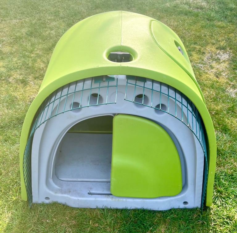 Omlet Eglu Rabbit Hutch