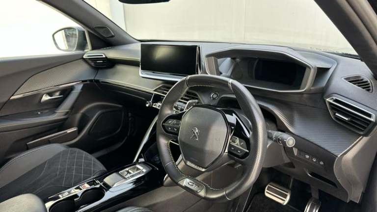 2022 Peugeot 2008 1.2 PureTech 130 GT Premium 5dr EAT8 HATCHBACK PETROL Automatic