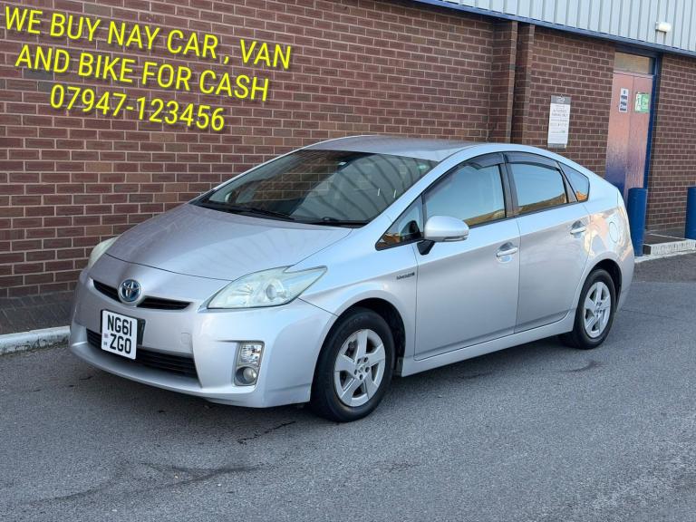 2011 (61) TOYOTA PRIUS HYBRID 