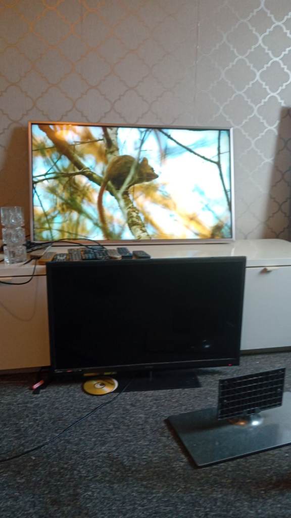 Panasonic.       smart tv 