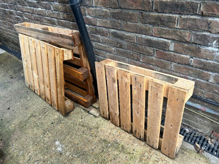 Pallets - Free 