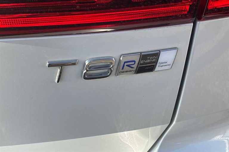 2020 Volvo XC60 2.0 T8 [390] Hybrid R DESIGN Pro 5dr AWD G tronic ESTATE PETROL/ELECTRIC Automatic