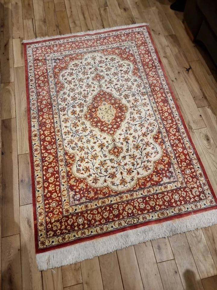 Super Fine Signed Handmade Persian Pure Silk Qoum Rug 148cm X 98cm