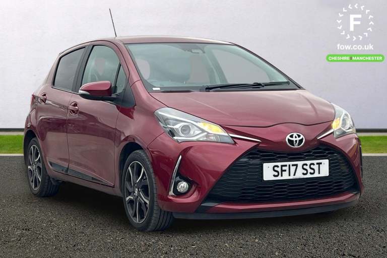 2017 Toyota Yaris 1.5 VVT-i Design 5dr CVT Hatchback PETROL Automatic