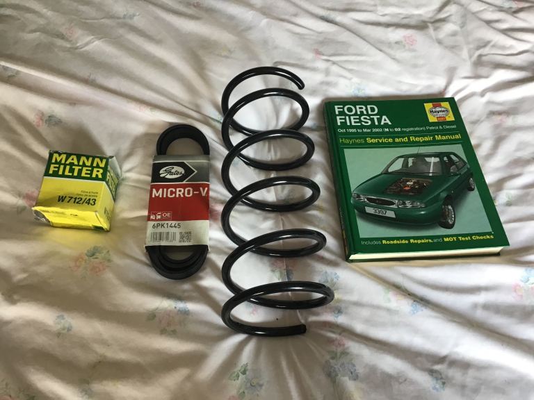 Ford Fiesta 1300 51 plate parts.