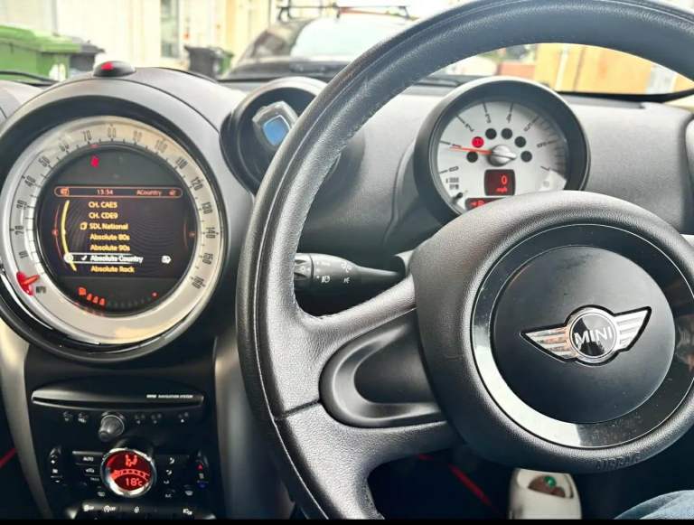 Mini, PACEMAN, Coupe