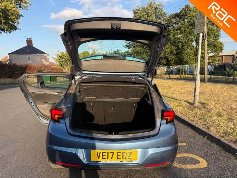 2017 Vauxhall Astra 1.0T 12V ecoFLEX SRi Nav 5dr HATCHBACK PETROL Manual