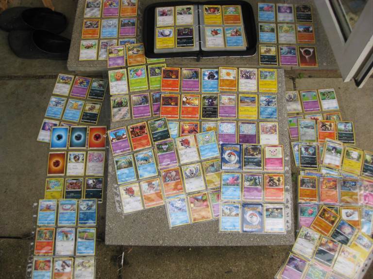 100's of Pokemon Cards. Collection from Aylesbury HP21