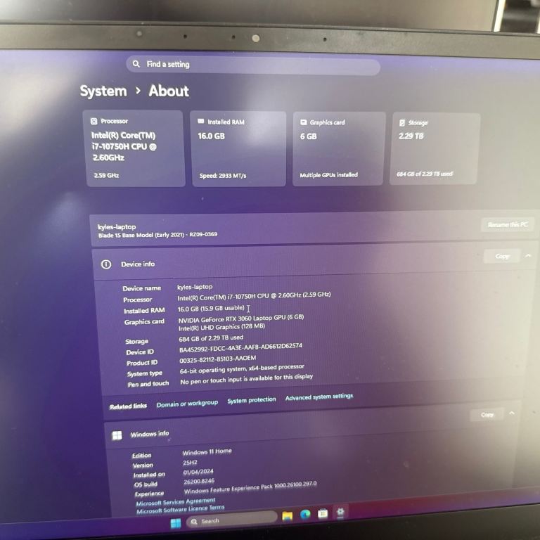 Razer Blade 15 Gaming Laptop - i7-10750H, RTX 3060, 16GB RAM