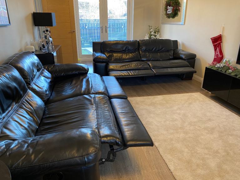 image for 2 Sofaworks violino black leather recliner settees 