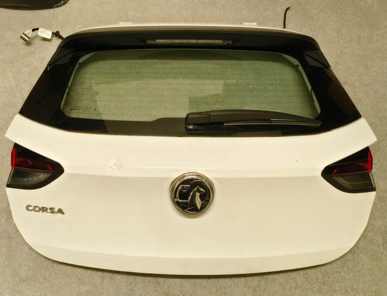 Vauxhall Corsa F (2019–2024) Boot Lid Tailgate – White – Tailgate Lights Included