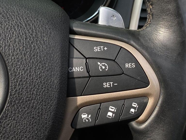 2015 Jeep Grand Cherokee 3.0 V6 CRD Summit Auto 4WD Euro 6 5dr ESTATE Diesel Automatic