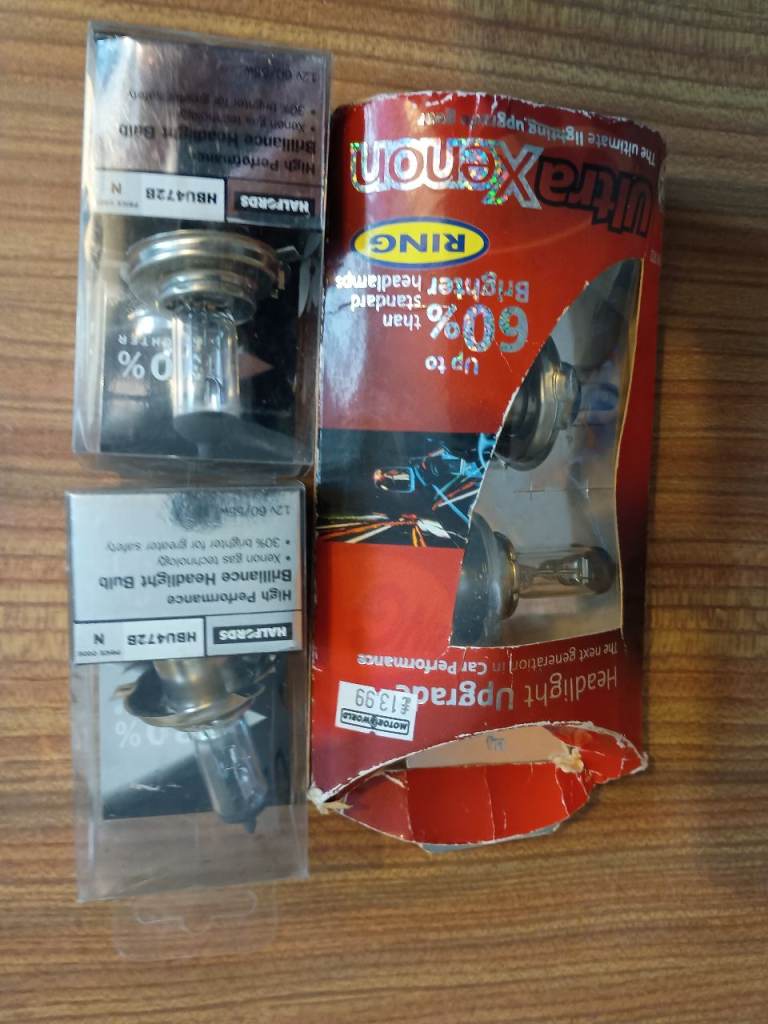 Headlight bulbs 