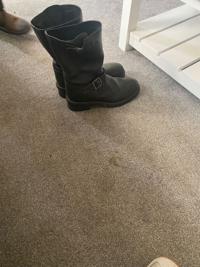 BLACK LEATHER MOTORCYCLE BIKER BOOTS – SIZE 12 – £45