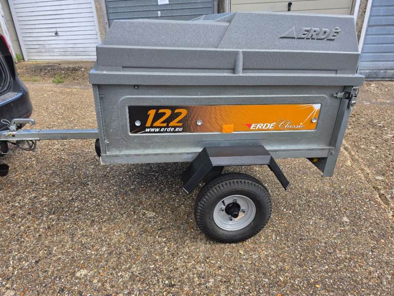Erde 122.2 classic Trailer with lockable hard top 