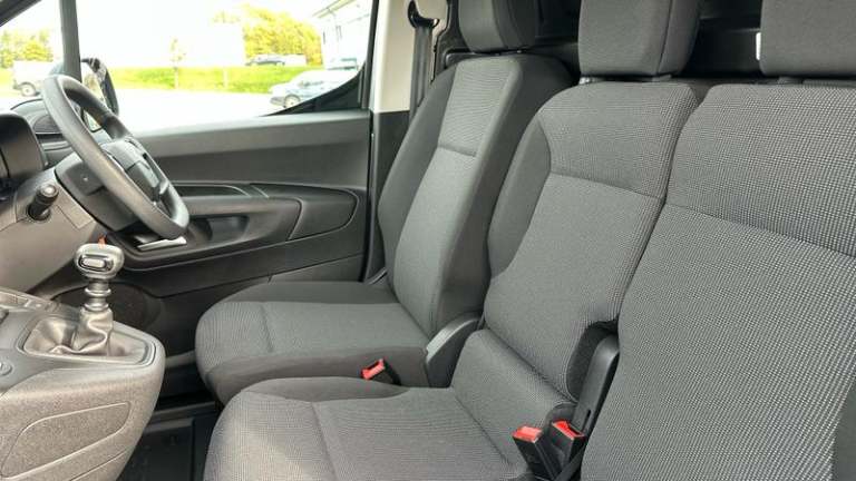 2025 Citroen Berlingo 1.5 BlueHDi 1000 Driver M Panel Van 5dr Diesel Manual SWB Euro 6 (s/s) (100...