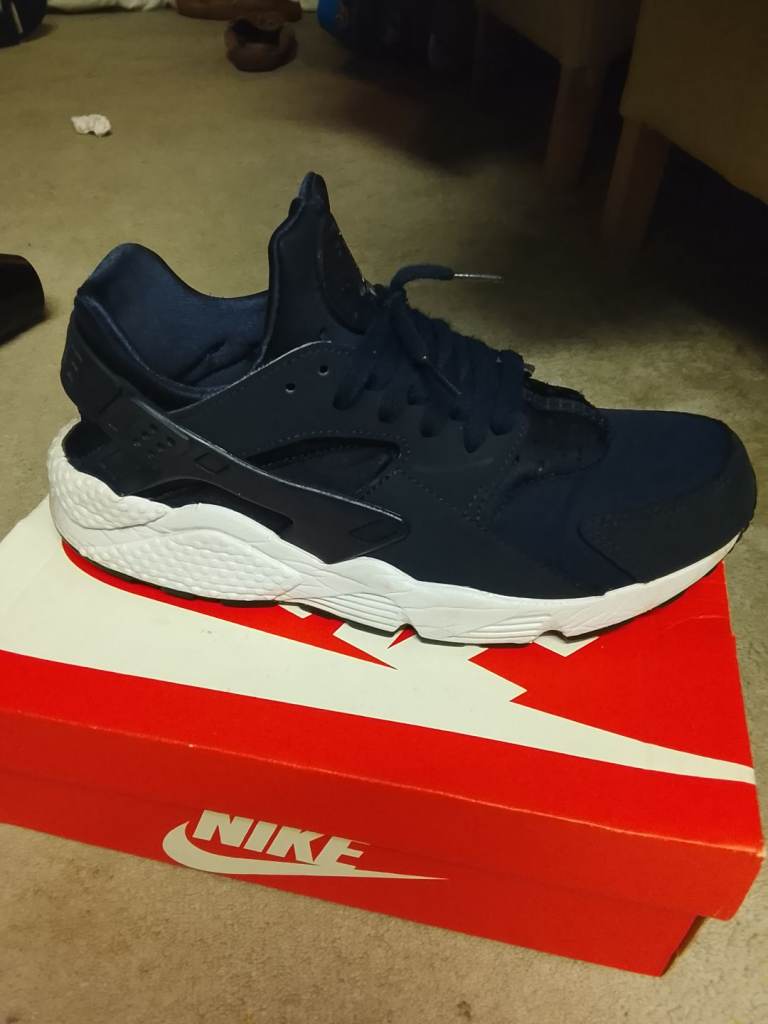 Triple blue Nike air Huarache 