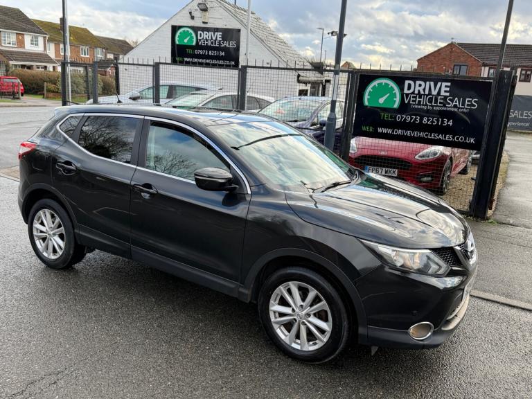 2014 Nissan Qashqai 1.5 dCi Acenta Premium 5dr HATCHBACK Diesel Manual