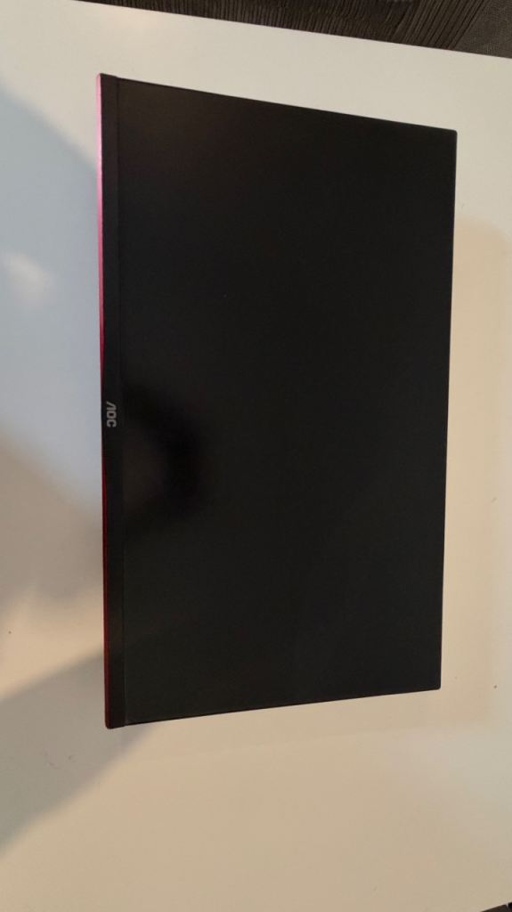 27G2 AOC 144hz 27” monitor