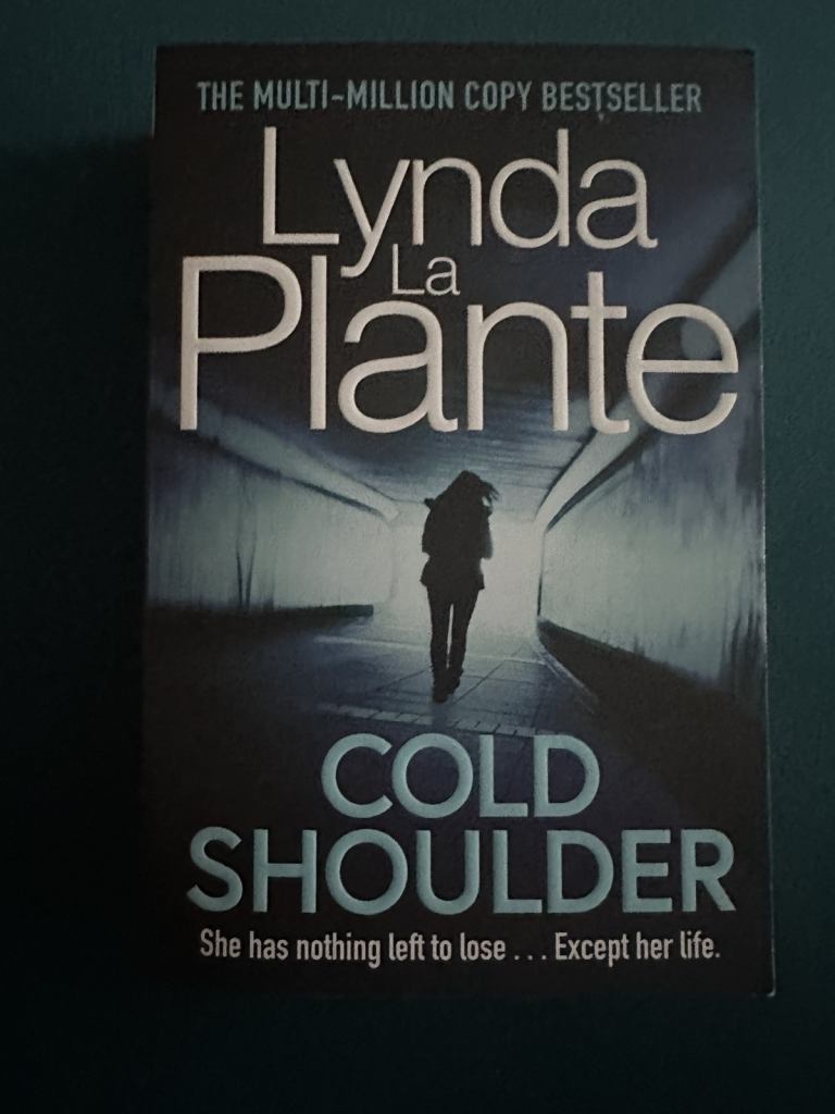 Cold Shoulder book by Lynda La Plante New