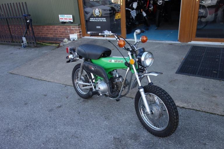 Honda Dax ST90 1973