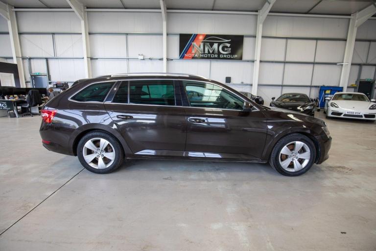 2016 Skoda Superb 2.0 TDI CR SE Technology 5dr ESTATE DIESEL Manual