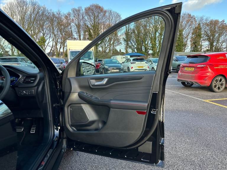 2023 Ford Kuga 5Dr ST-Line X Edition 2.5 FHEV 190PS 2WD Auto Estate Hybrid Automatic