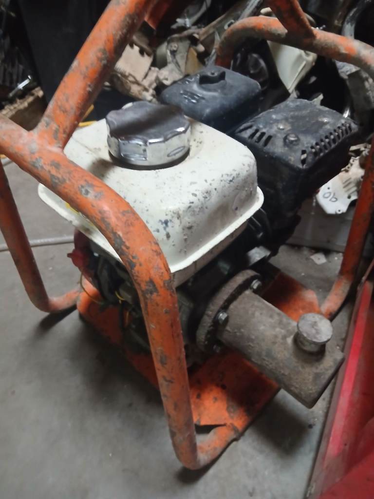 Belle unit petrol poker for sale 