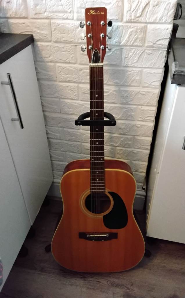 Acoustic guitar vintage kambara 71 & free stand