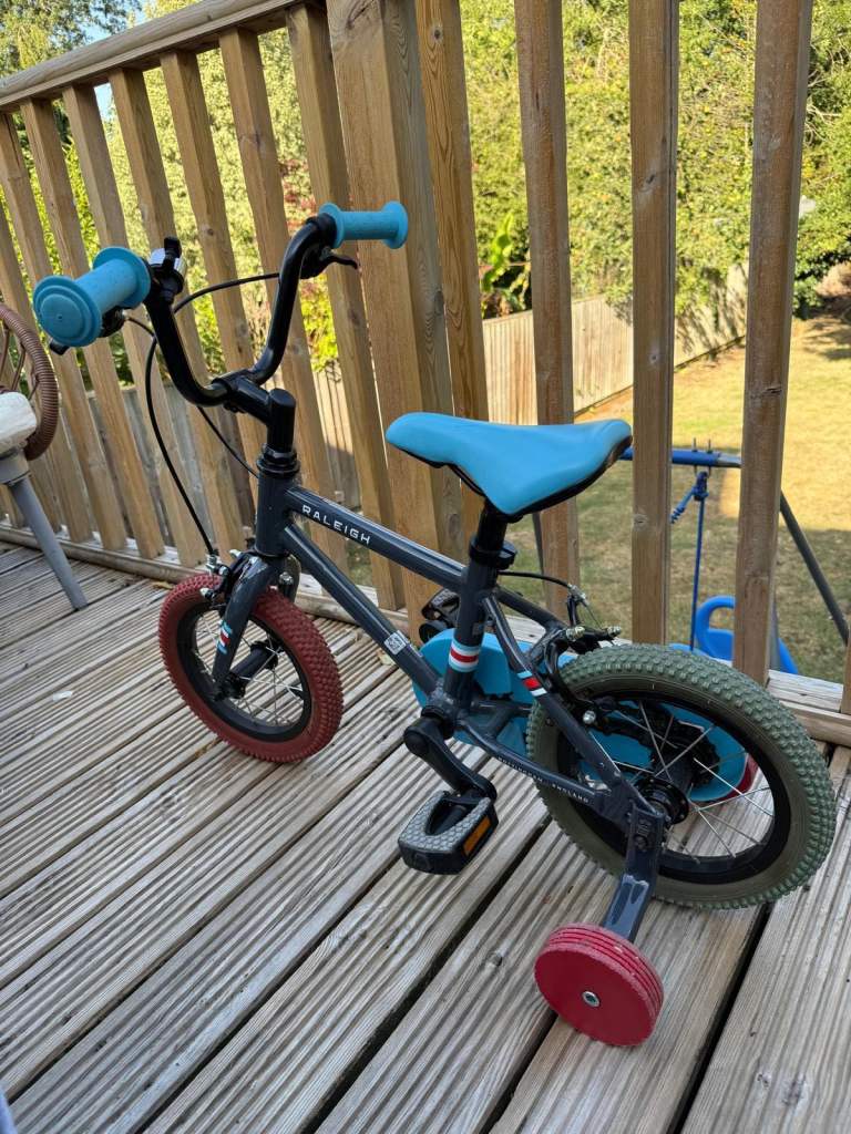 Raleigh pop kids bicycle