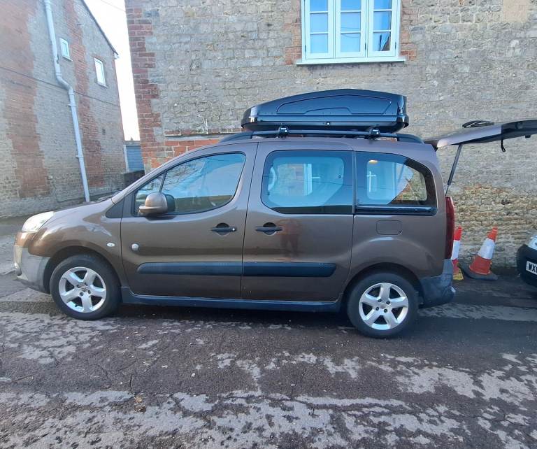 Peugeot, PARTNER TEPEE, MPV, 2012, Manual, 1560 (cc), 5 doors