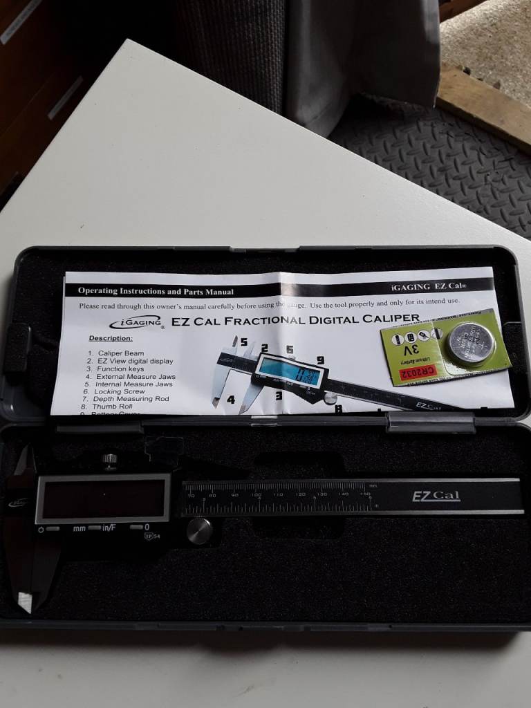 iGagingEZ Cat Fractional Digital Caliper - new in box