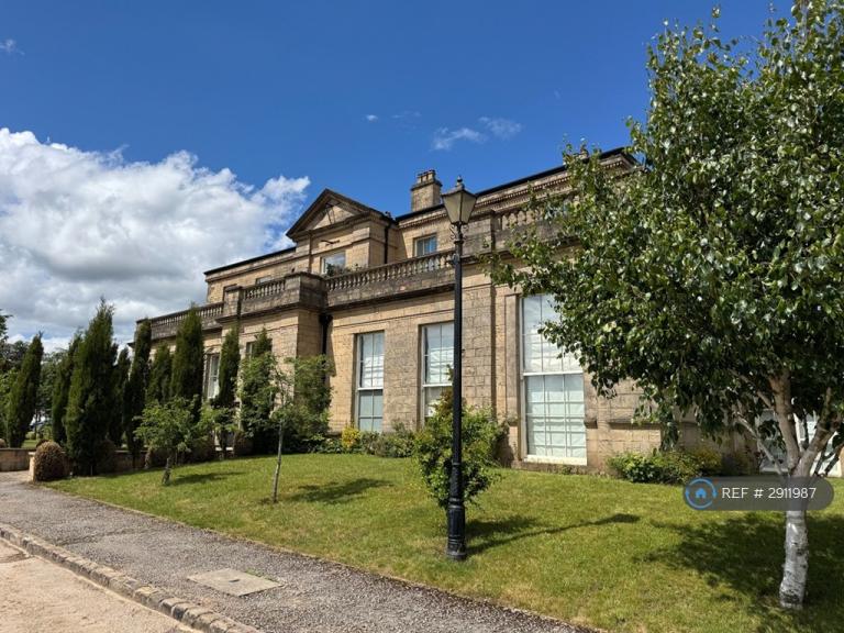 2 bedroom flat in Berry Hill Hall, Mansfield, NG18 (2 bed) (#2911987)