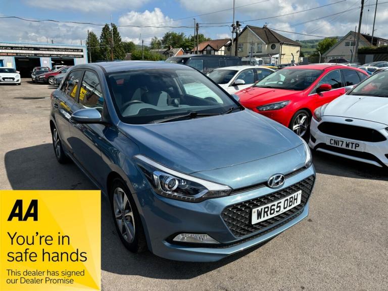 2015 Hyundai i20 1.2 Blue Drive Premium 5dr HATCHBACK PETROL Manual