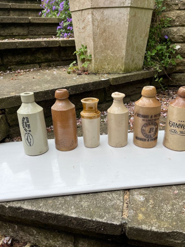 Stone bottles 