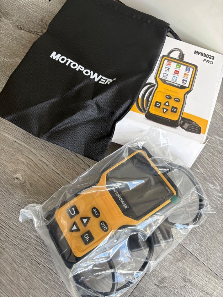 Motopower MP69033 Pro obd 2 engine fault reader 