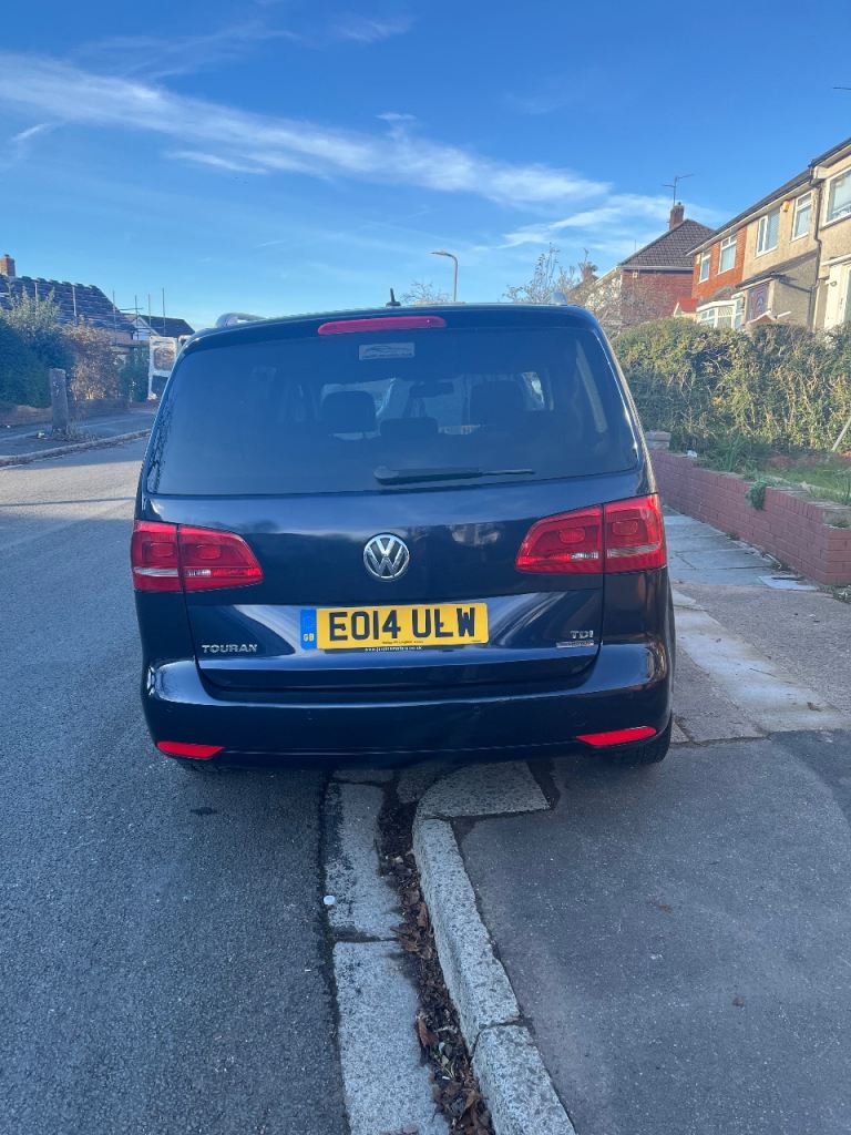 Volkswagen, TOURAN, MPV, 2014, Semi-Auto, 1598 (cc), 5 doors