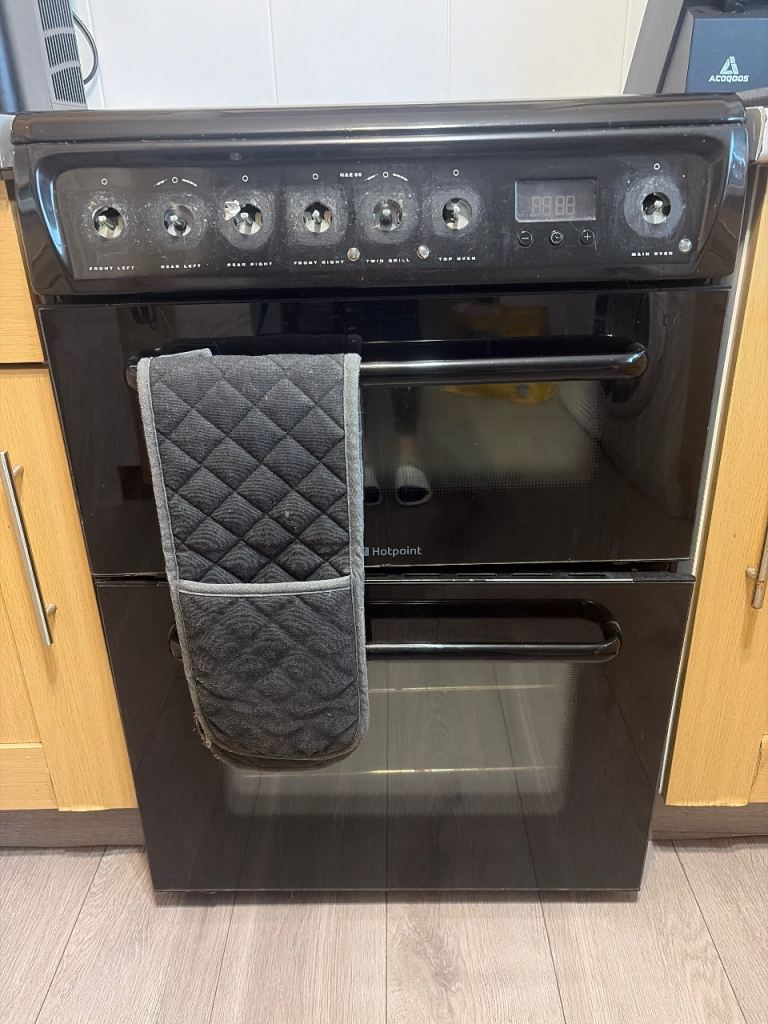 Hotpoint Double Oven scrap free