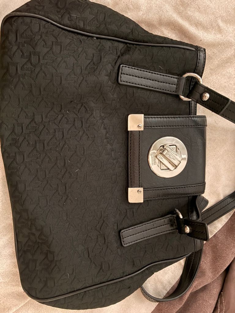 DKNY Black Fabric Handbag – Good Condition