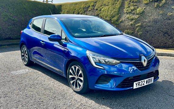 Renault Clio 1.0 TCe Iconic 2022, 1 owner, Full Service History, MOT exp 24/3/27