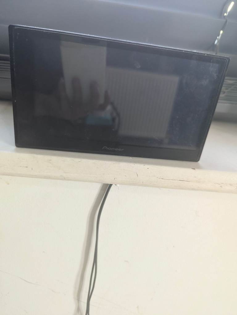 Pioneer touch-screen digital stereo 