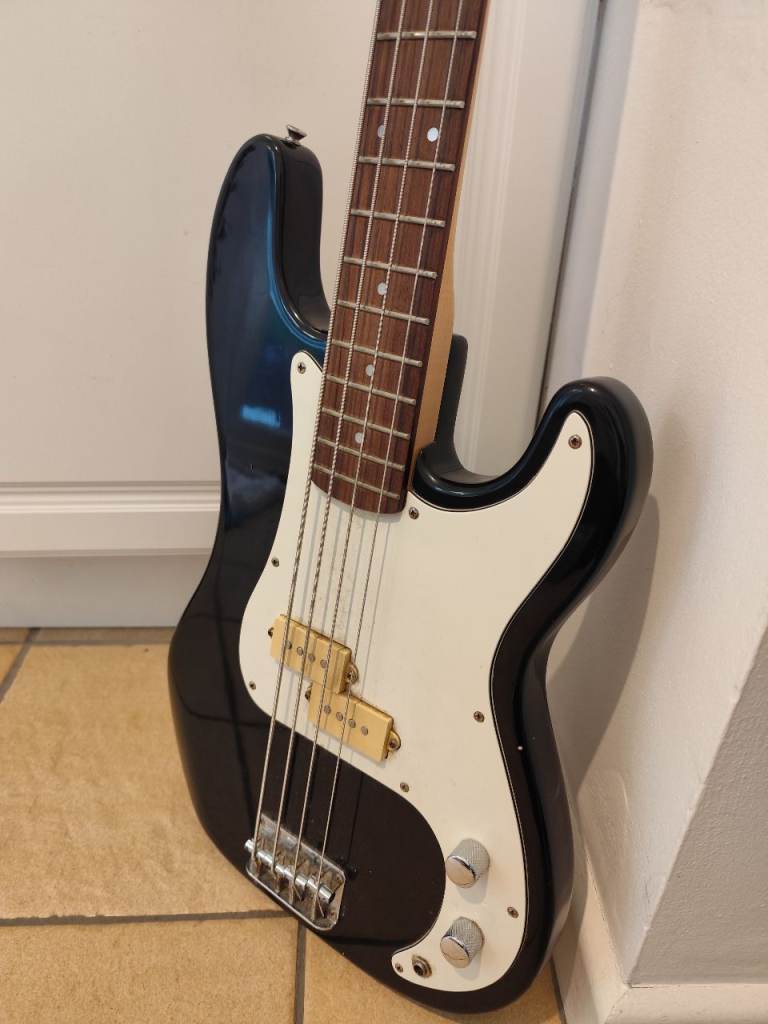 Encore Bass Guitar - Gloss Black