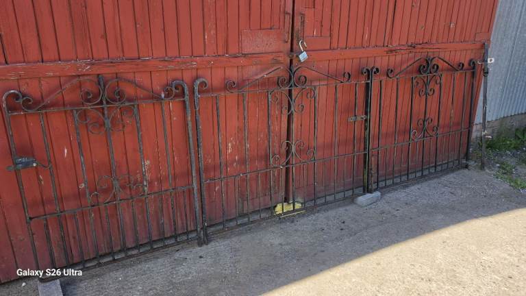 Iron driveway gates lovely 