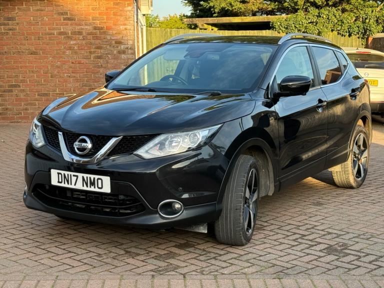 2017 Nissan Qashqai 1.5 dCi N-Connecta 5dr HATCHBACK Diesel Manual