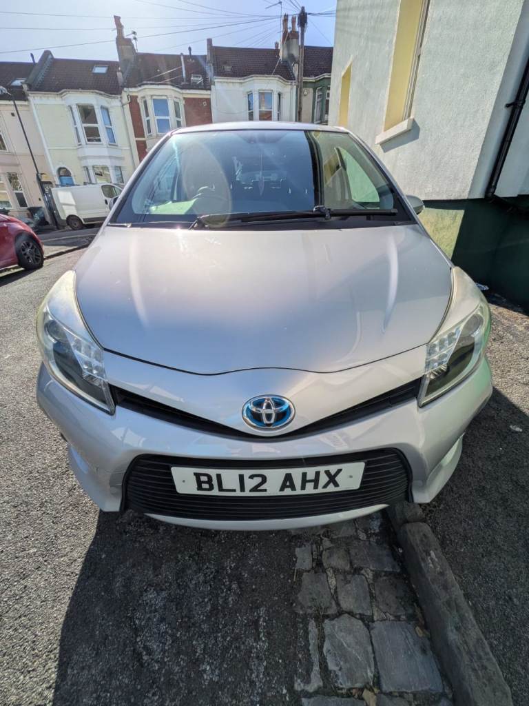 Toyota, YARIS, Hatchback, 2012, Other, 1497 (cc), 5 doors
